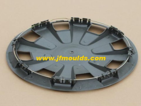 Solutions to the problems of pin tip, pin shrinkage and trapped air fracture in molds