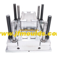 Crate mould