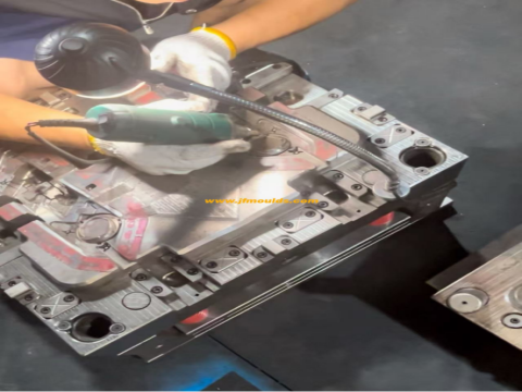 Injection molds: The "Industrial Gene" Hidden Behind Everything