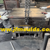 Injection mold: The "Invisible Creator" in the workshop