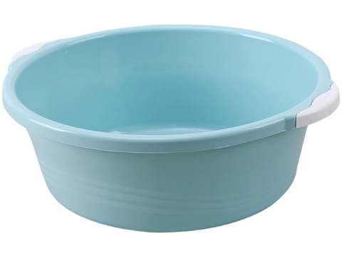 Solutions for the rubber powder and inner side scratches on the sprue of the mold