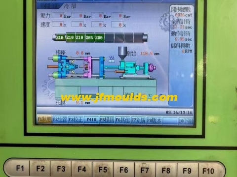 The setting of injection molding temperature and time parameters