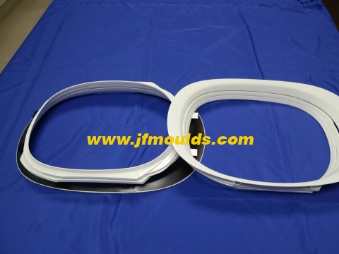 The mold case integrates lines and exposed white