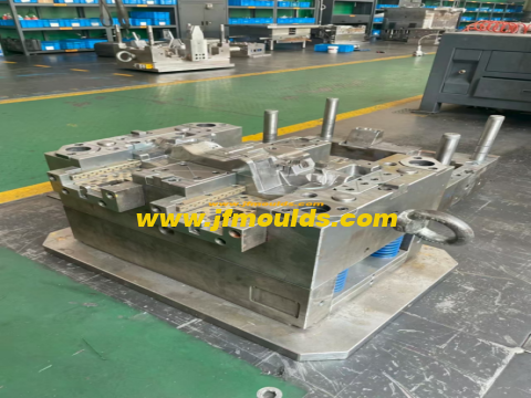 Exploring Injection Molds: A Comprehensive Analysis from Design to Application