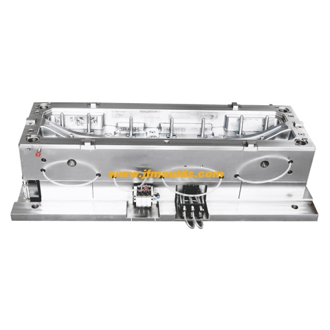 Autom plastic mould