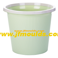Trash can mold