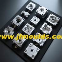 Multi-component mold