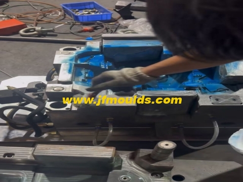 In-depth Insights into the Injection Mold Industry: Technological Iteration, Market Landscape, and New Paradigms for Sustainable Development