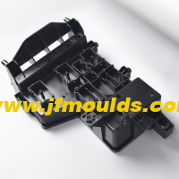 Solutions for air marks at the water outlet position of the mold and drag damage at the water outlet position of the battery frame