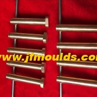 The solution to the obvious flash and ejector pin marks at the water passage position of the mold